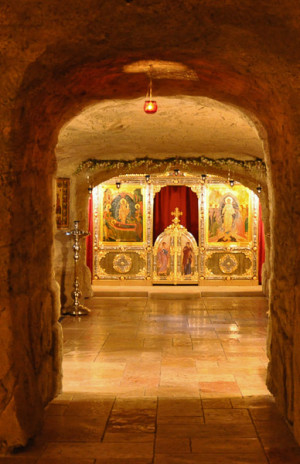 Подземная Успенская церковь, что под Свято-Духовским храмом