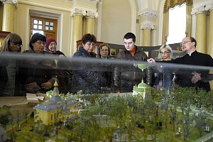 Александро-Невская лавра приняла участие в Форуме малых музеев