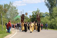 В Иосифо-Волоцком ставропигиальном монастыре состоялся традиционный крестный ход из обители во Всехсвятский скит