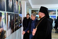 В Алексеевском монастыре Углича открылась выставка Костаса Асимиса «Наш Афон»
