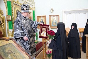 Митрополит Димитрий отслужил Литургию в монастыре в честь Всех святых, в Церкви Русской просиявших, Читинской епархии