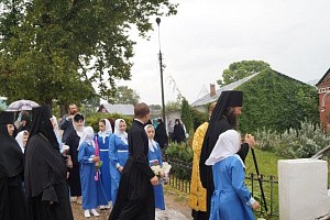 Епископ Феодор посетил Алексеевский монастырь г. Углича