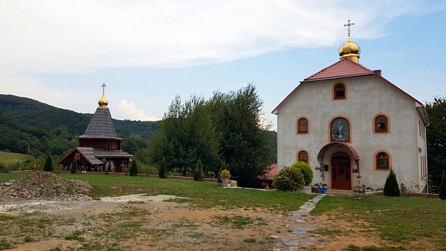 Женский монастырь в честь равноапостольной Марии Магдалины Мукачевской епархии