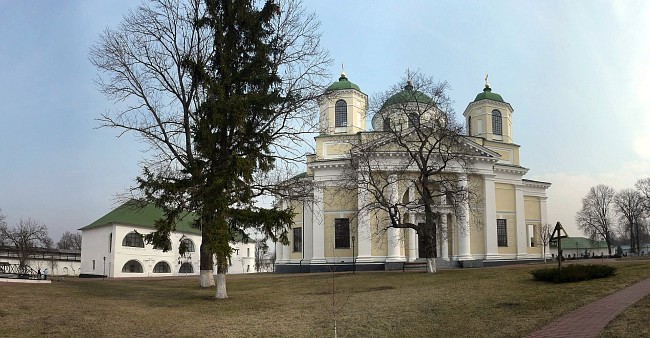 Новгород-Сиверский Спасо-Преображенский мужской монастырь Черниговской епархии