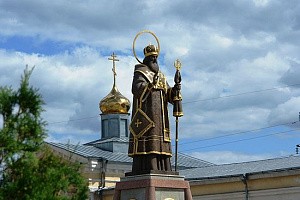В Рождество-Богородицком монастыре г. Задонска прошли праздничные торжества по случаю 25-летнего юбилея обретения мощей свт. Тихона