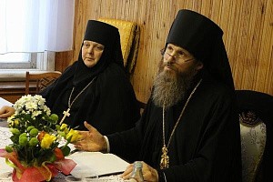 В Дальне-Давыдовском монастыре Выксунской епархии состоялась конференция «Монашеские традиции в условиях современности»