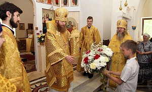 Епископ Савва совершил малое освящение и Литургию  на подворье Саввино-Сторожевского монастыря в пос. Кубинка