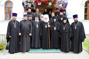 Митрополит Пантелеимон отслужил Литургию в Толгском монастыре в день 29-летия архиерейской хиротонии