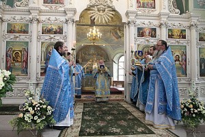 Митрополит Пантелеимон отслужил Литургию в Казанском монастыре г. Ярославля в день его престольного праздника 