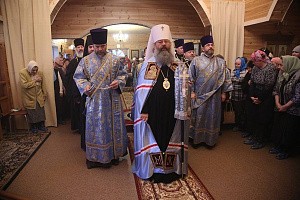 Митрополит Кирилл отслужил Литургию в Боголюбском монастыре с. Сарсы-II Екатеринбургской митрополии