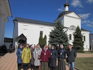 Пензенские паломники посетили Высоцкий и Введенский Владычний монастыри г. Серпухова