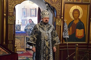 Епископ Алексий совершил Литургию в Свято-Успенском Паисиево-Галичском монастыре г. Галича