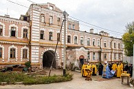 Митрополит Тамбовский Феодосий отслужил молебен на месте восстановления Антониевского корпуса Вознесенского монастыря 