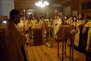 В Успенском Вышенском монастыре Скопинской епархии молитвенно почтили день памяти свт. Феофана Затворника 