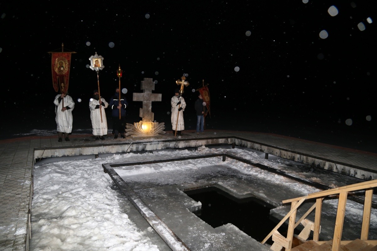 В Иосифо-Волоцком монастыре состоялся праздник Крещения Господня