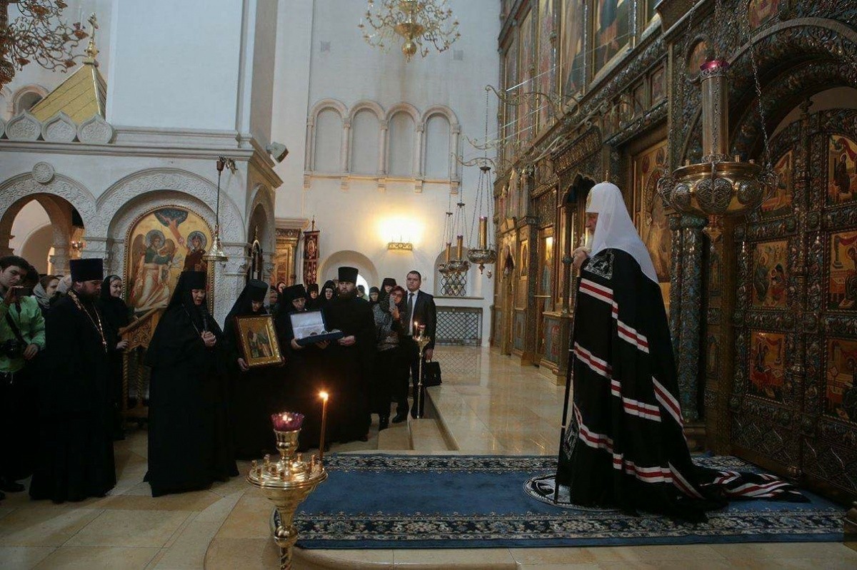 В понедельник 1-й седмицы Великого поста Патриарх Кирилл молился за уставным богослужением в Зачатьевском монастыре
