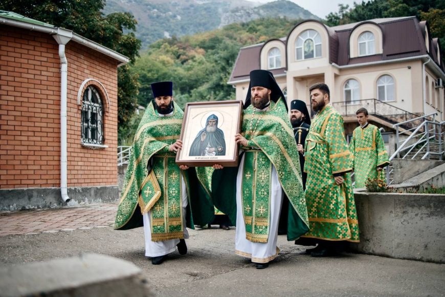 В Бештаугорский монастырь Пятигорской епархии принесена икона преподобного Александра Свирского с частицей его святых мощей