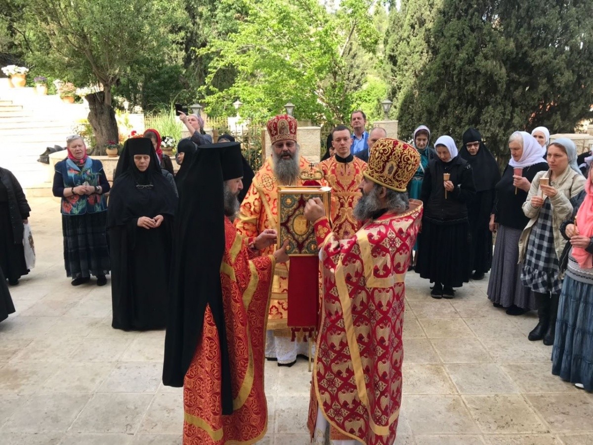 Митрополит Кирилл совершил Литургию в Горненском монастыре Иерусалима и встретился с Патриархом Феофилом III