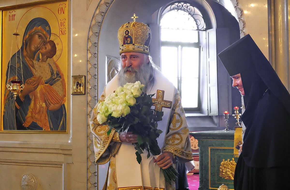 Архиепископ Феогност возглавил Литургию в Алексеевском монастыре в день его престольного праздника