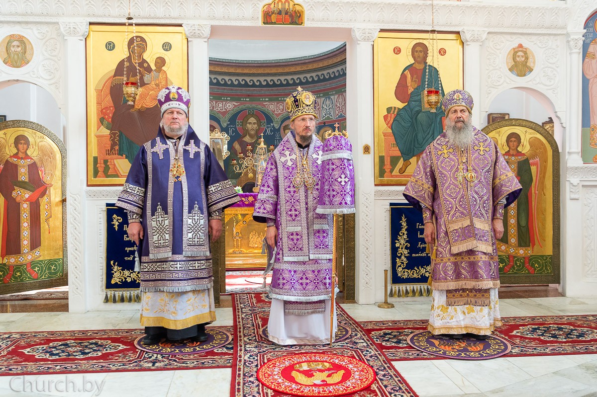 Патриарший экзарх всея Беларуси возглавил престольный праздник в Полоцком Спасо-Евфросиниевском монастыре