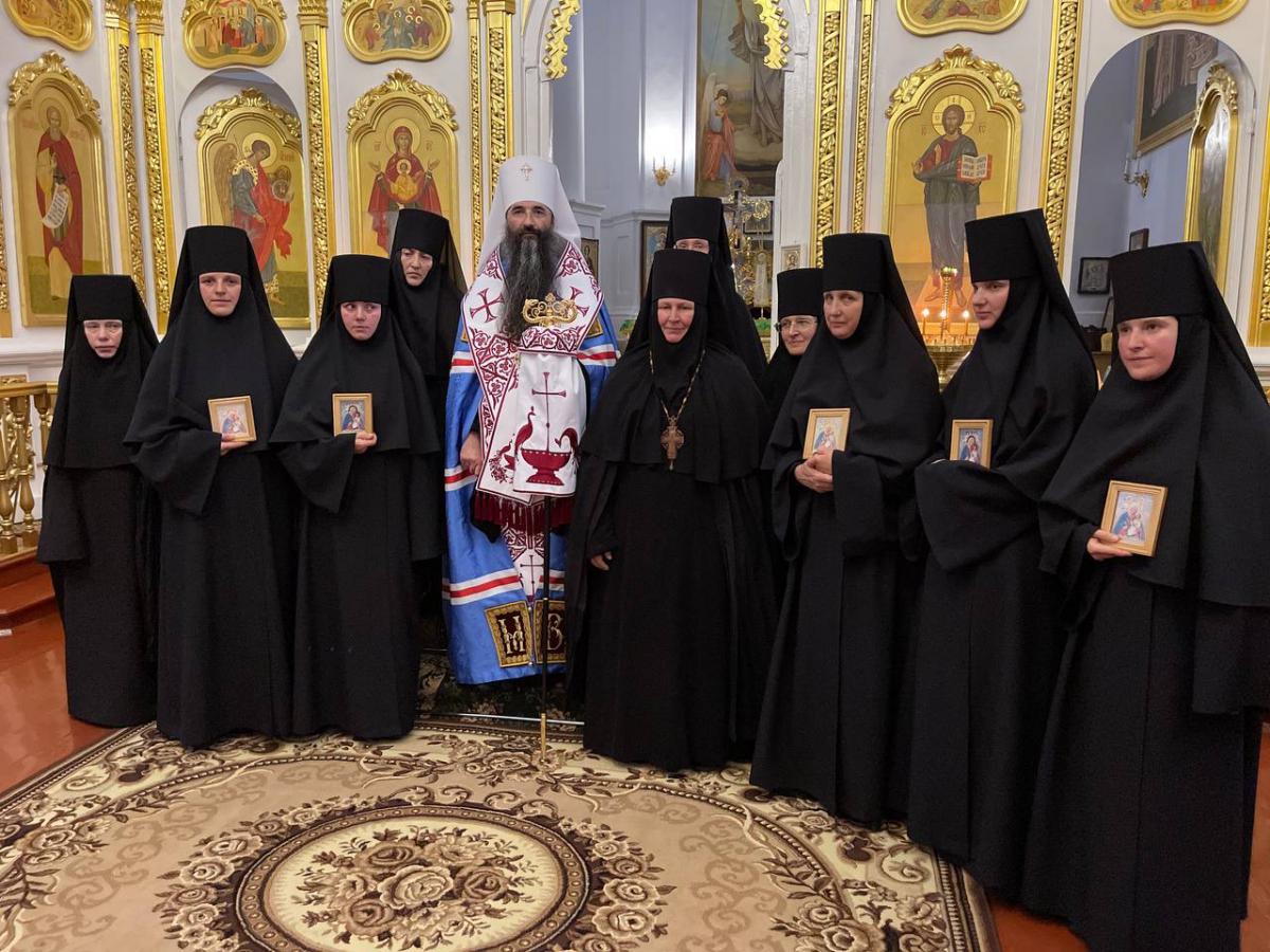 В Браиловском монастыре Винницкой епархии УПЦ совершен иноческий постриг пяти послушниц