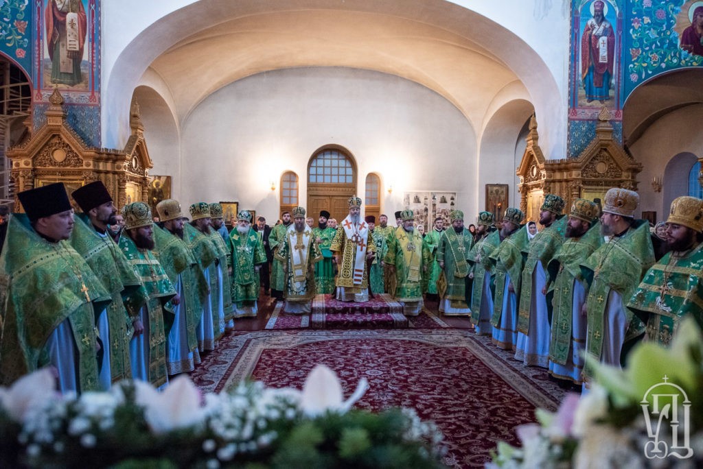 Предстоятель Украинской Церкви возглавил Литургию в Свято-Пантелеимоновском монастыре Киева