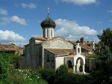 Женский монастырь в честь иконы Божией Матери «Корсунская»  в Грассак