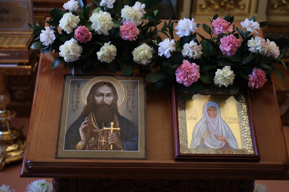 В Аносиной обители молитвенно почтили память преподобномученицы Татианы (Фомичевой) и священномученика Владимира Медведюка 