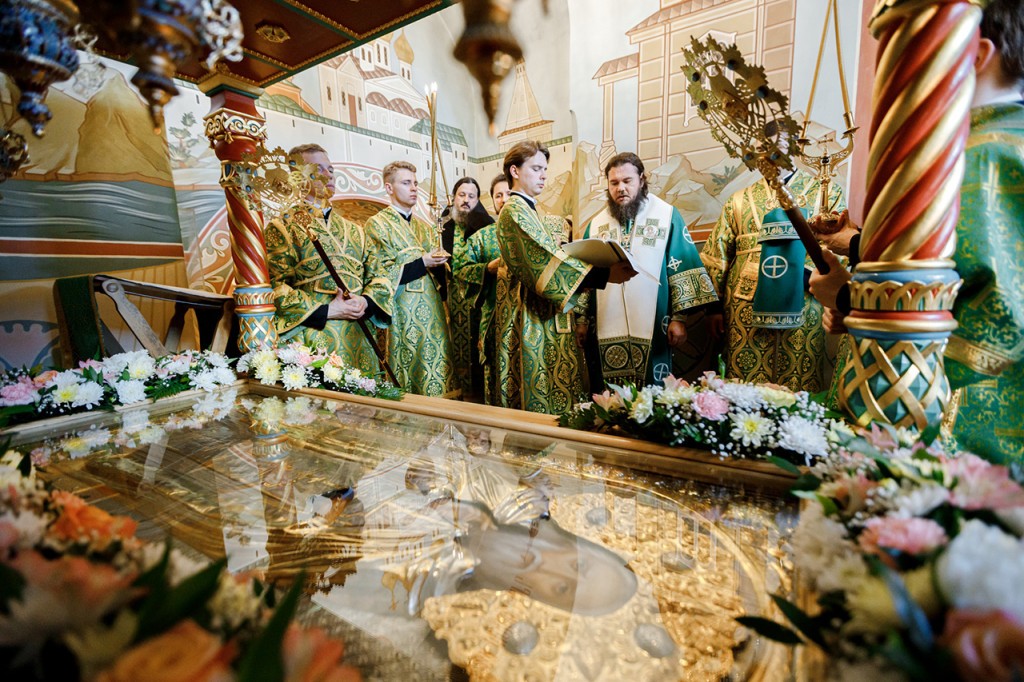 В Николо-Пешношском монастыре молитвенно отметили престольный праздник обители