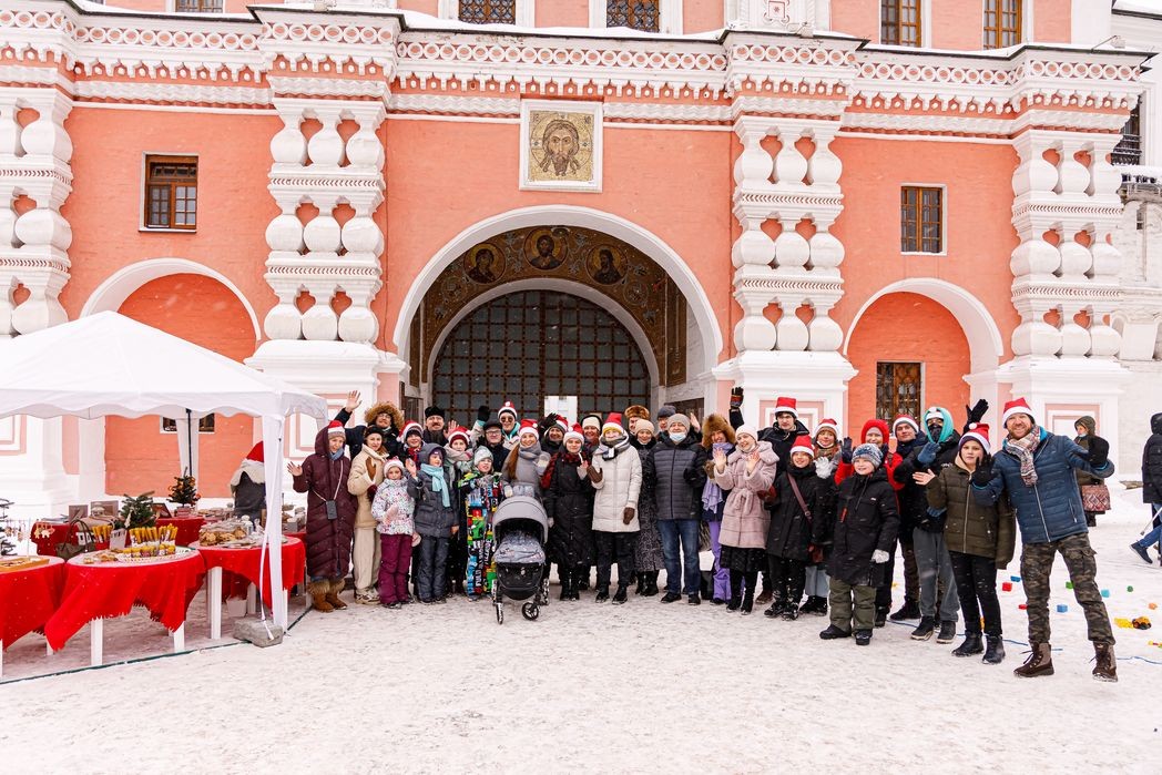 Возле стен Данилова ставропигиального монастыря состоялась благотворительная ярмарка и игровая площадка