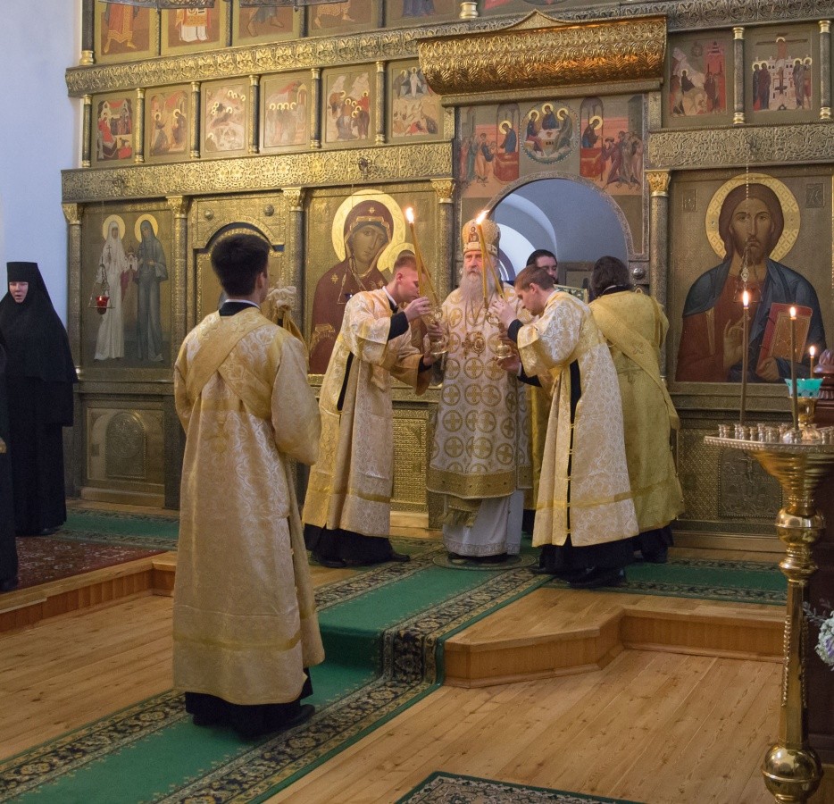 Архиепископ Феогност совершил литургию в Стефано-Махрищском монастыре