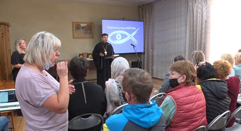 В Новомосковске состоялась презентация духовно-просветительских проектов Успенского монастыря и Творческой студии «Обитель»