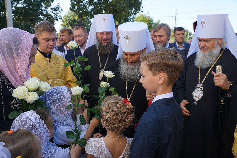 Блаженнейший митрополит Онуфрий возглавил торжества в Свято-Елисаветинском монастыре г. Кропивницкого