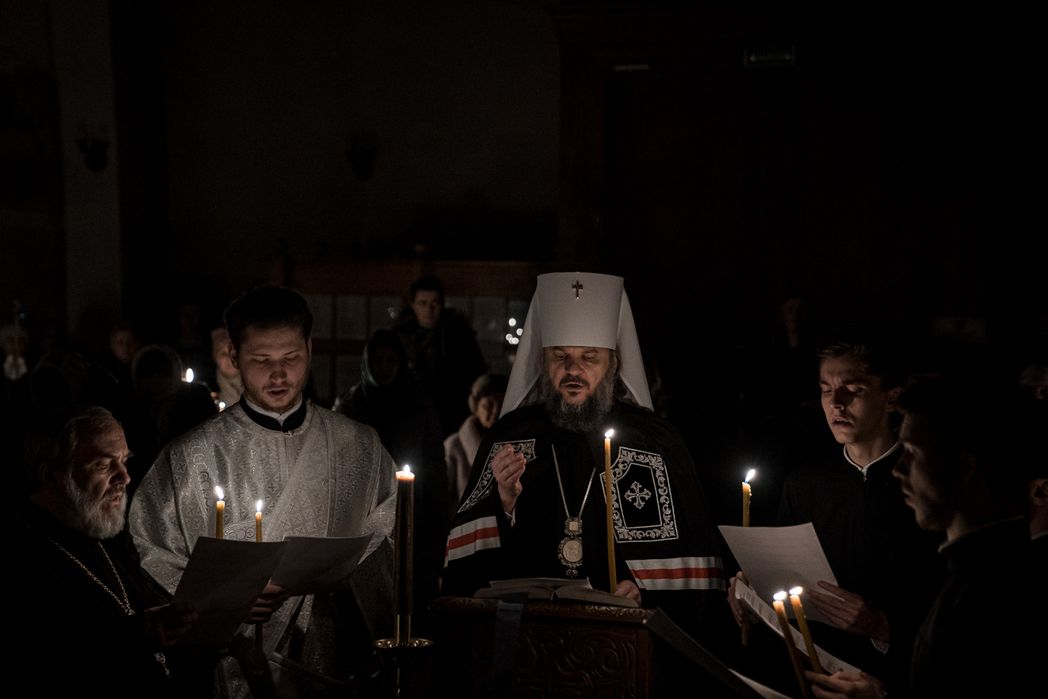 Митрополит Амвросий совершил вечерню, малое повечерие и утреню в Христорождественском монастыре Твери