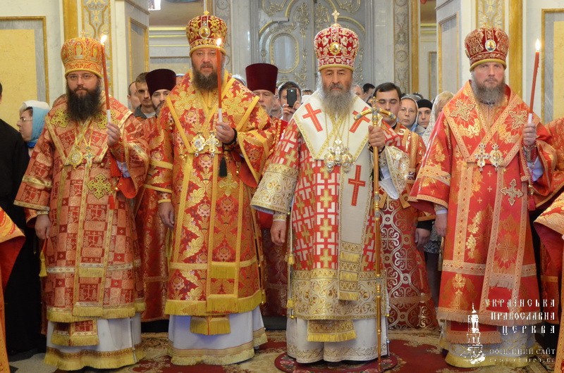 Блаженнейший митрополит Онуфрий возглавил Литургию в Киево-Печерской лавре