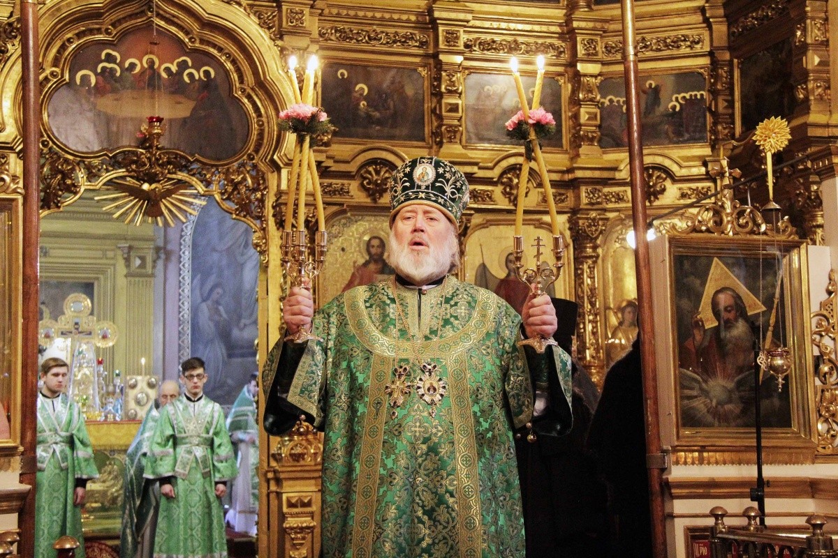 Архиепископ Александр отслужил Литургию в Корецком монастыре