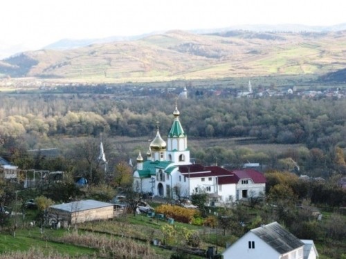 Архангело-Михайловский мужской монастырь, с. Грушево Хустской епархии