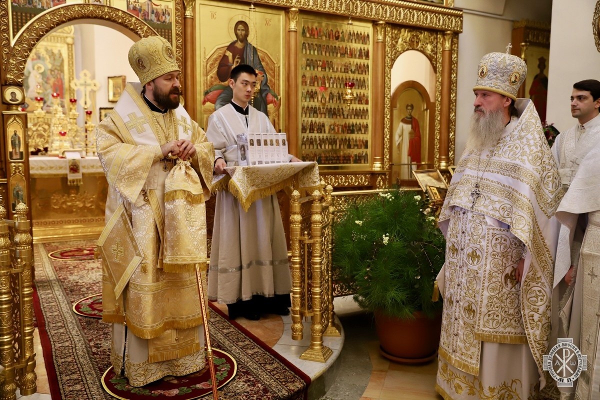 Митрополит Иларион совершил Литургию в Горненском монастыре Русской духовной миссии  