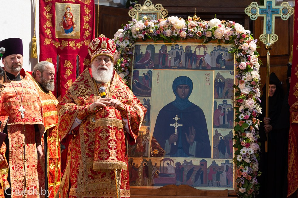 Патриарший экзарх всея Беларуси возглавил торжества в Спасо-Евфросиниевском монастыре г. Полоцка