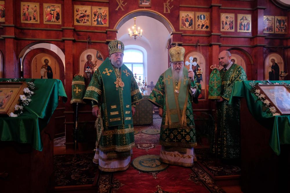 В Свято-Введенском Никоновском монастыре г. Юрьев-Польского состоялась архиерейская Литургия
