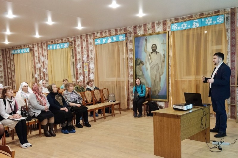 В Новодвинске прошла лекция о первых монастырях Русского Севера