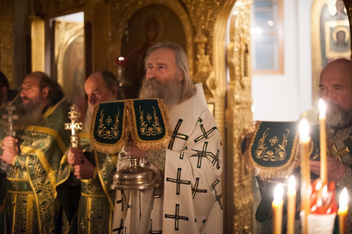 Архиепископ Феогност возглавил в Троице-Сергиевой лавре празднование 590-летия преставления прп. Никона Радонежского
