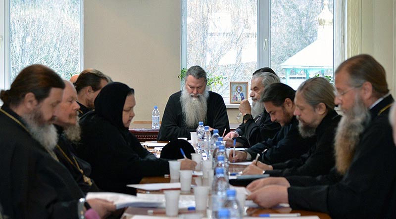 В Алма-Ате состоялся круглый стол «Монашеские добродетели как средоточие монашеского подвига» 