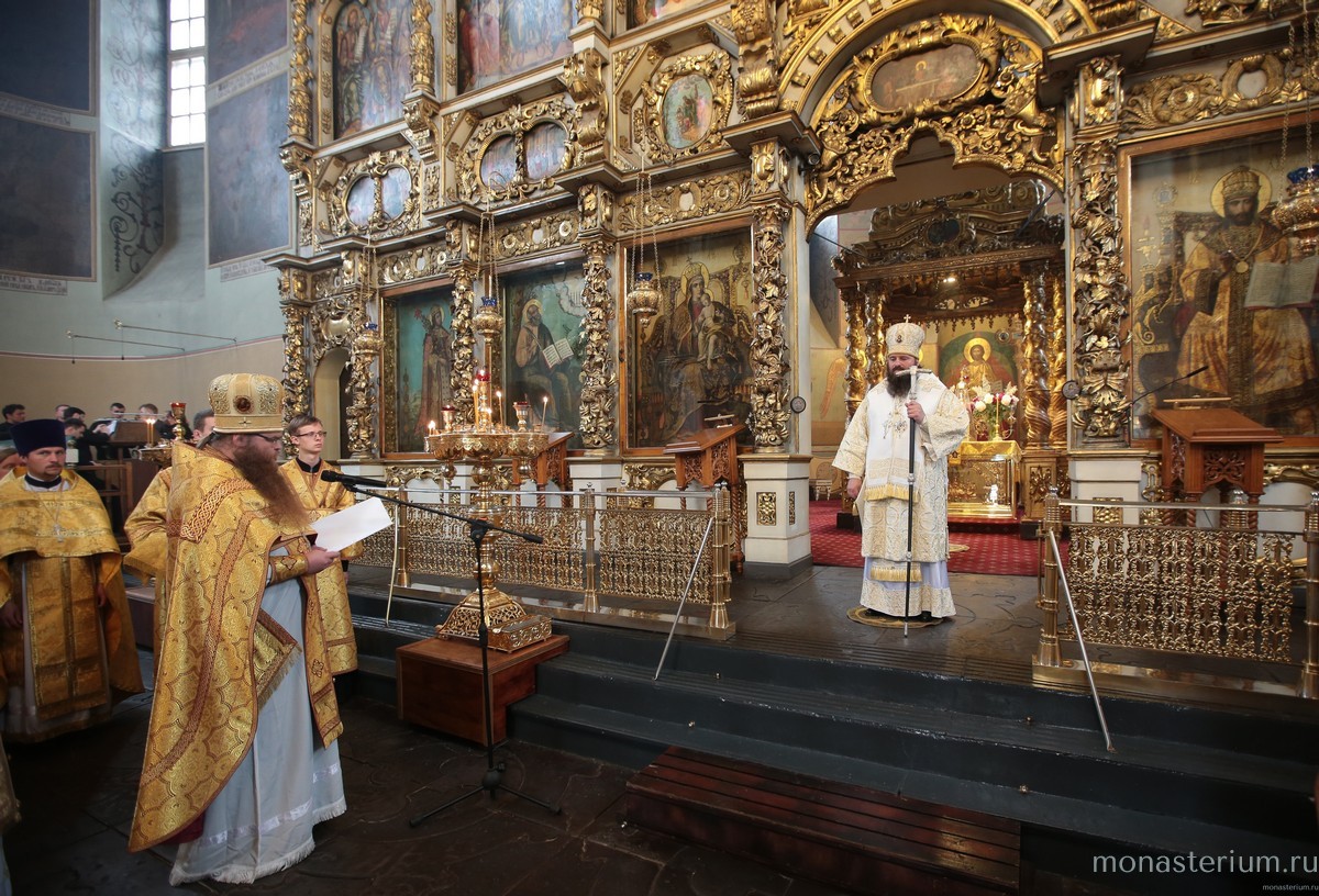 В Донском монастыре прошли торжества по случаю 40-летия наместника обители епископа Парамона