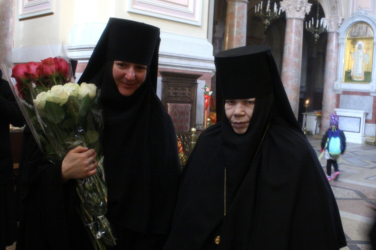 Настоятельница Иоанно-Предтеченского монастыря в день тезоименитства получила Патриаршее поздравление