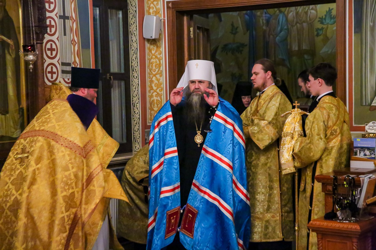 Митрополит Георгий совершил Литургию на подворье Серафимо-Дивеевского монастыря в Москве
