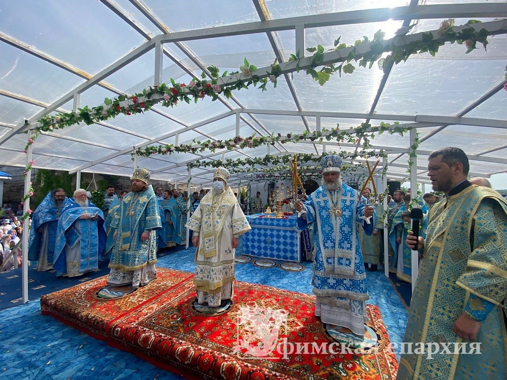 В Богородице-Табынском монастыре Уфимской епархии прошли торжества по случаю праздника Табынской иконы Божией Матери 