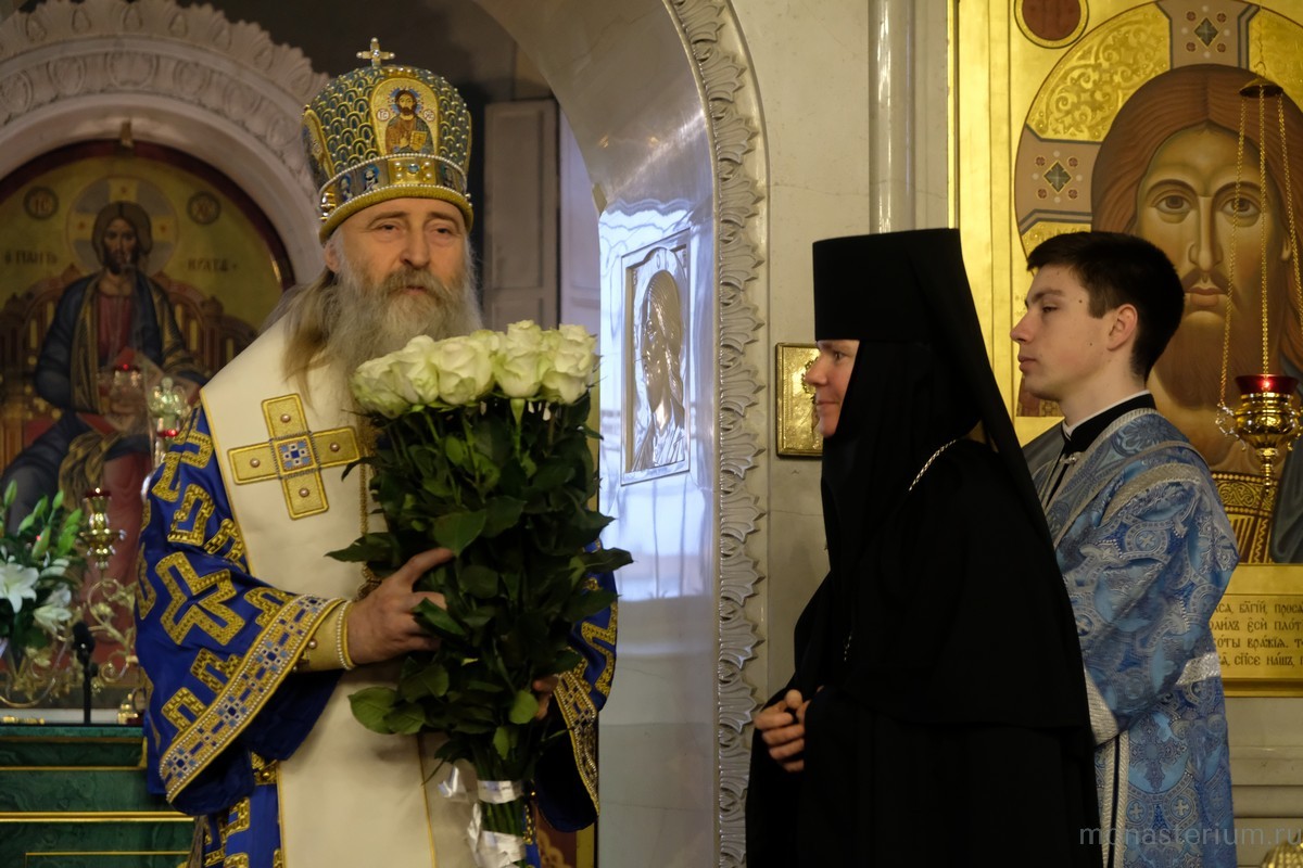 Архиепископ Феогност возглавил в Алексеевском монастыре празднование 180-летия перемещения обители из Чертолья в Красное Село 