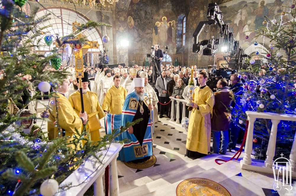 В праздник Рождества Христова Блаженнейший митрополит Онуфрий возглавил Литургию в Киево-Печерской лавре