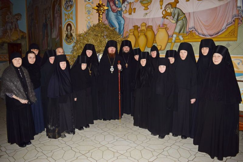Епископ Феодорит провел в Успенской Вышенской обители беседу с монашеством Скопинской епархии